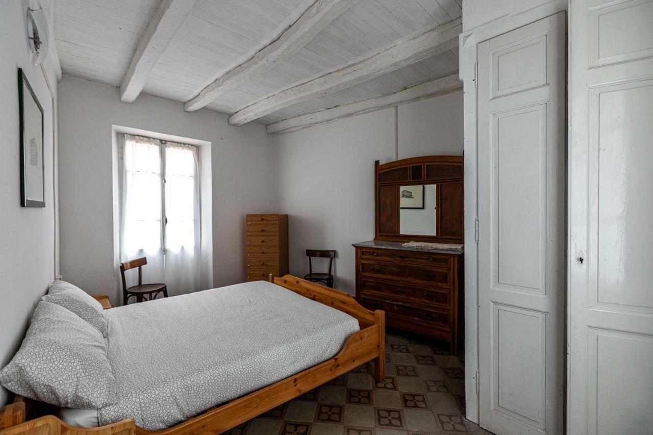 Ostello Di Germagno Omegna Bagian luar foto