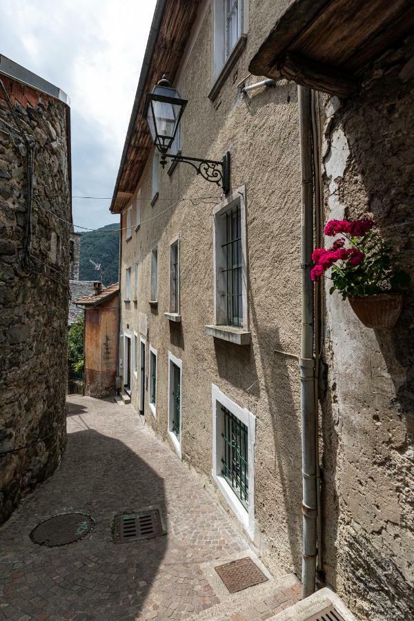 Ostello Di Germagno Omegna Bagian luar foto